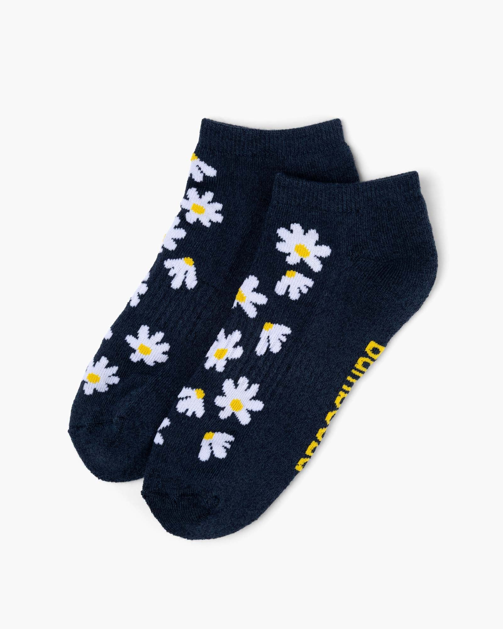 navy ankle sock with white daisy flowers