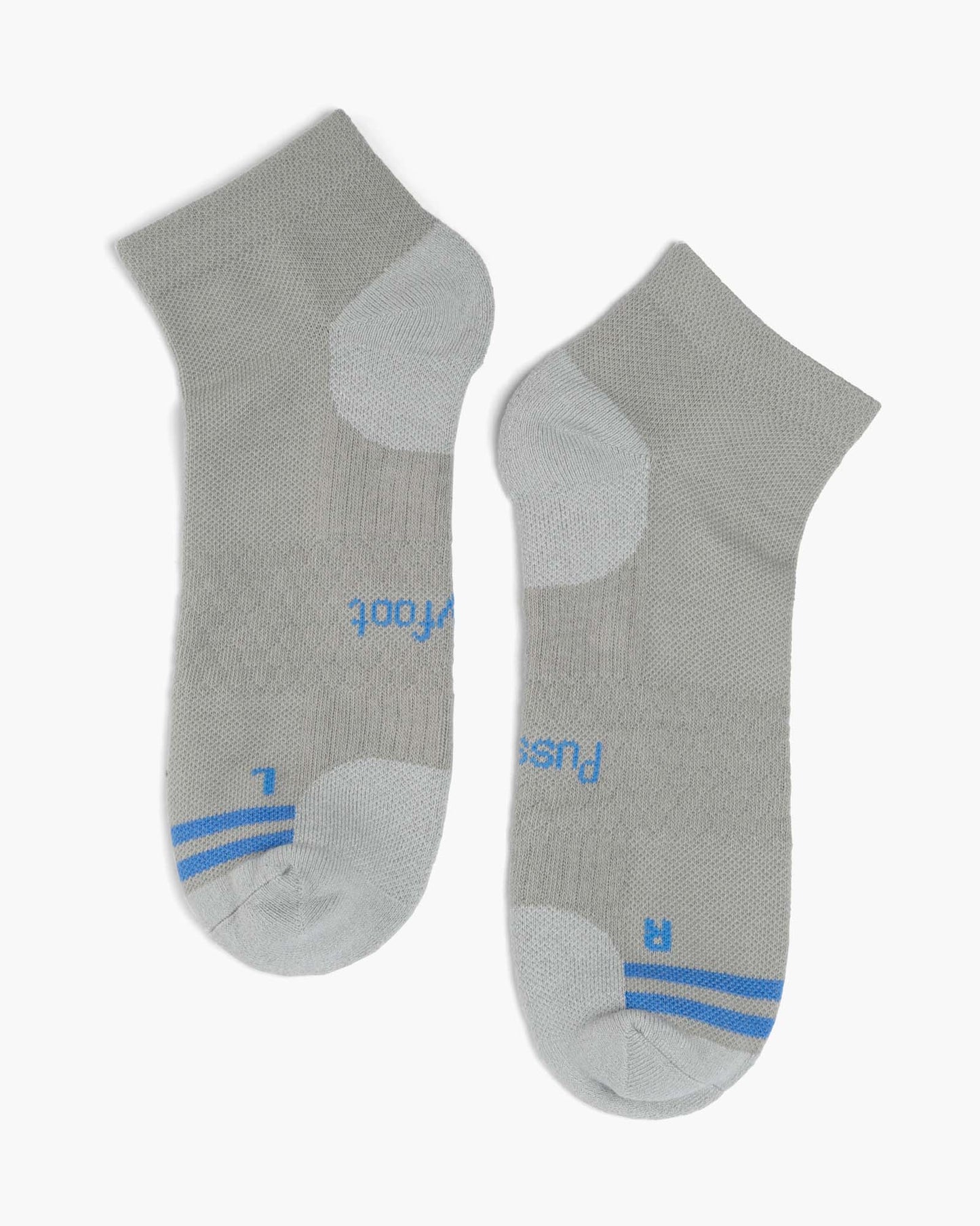 Grey sport ankle sock with blue accents